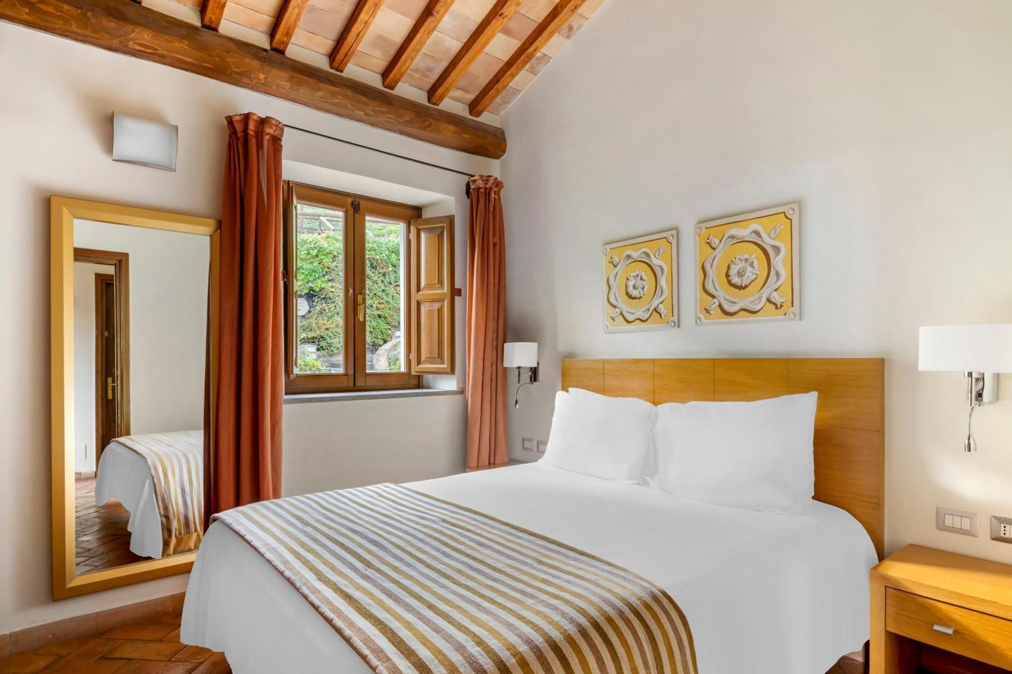 Palazzo Catalani Resort Soriano nel Cimino Luaran gambar