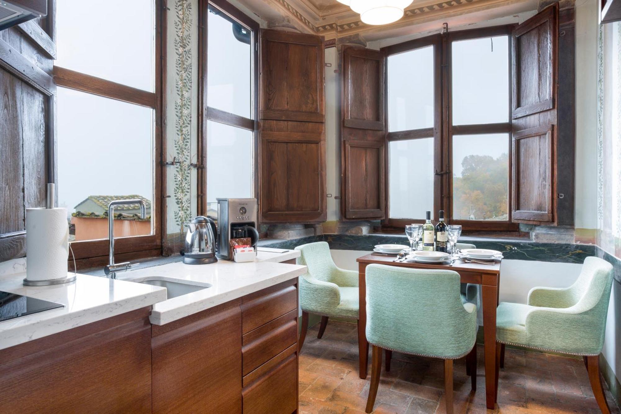 Palazzo Catalani Resort Soriano nel Cimino Luaran gambar