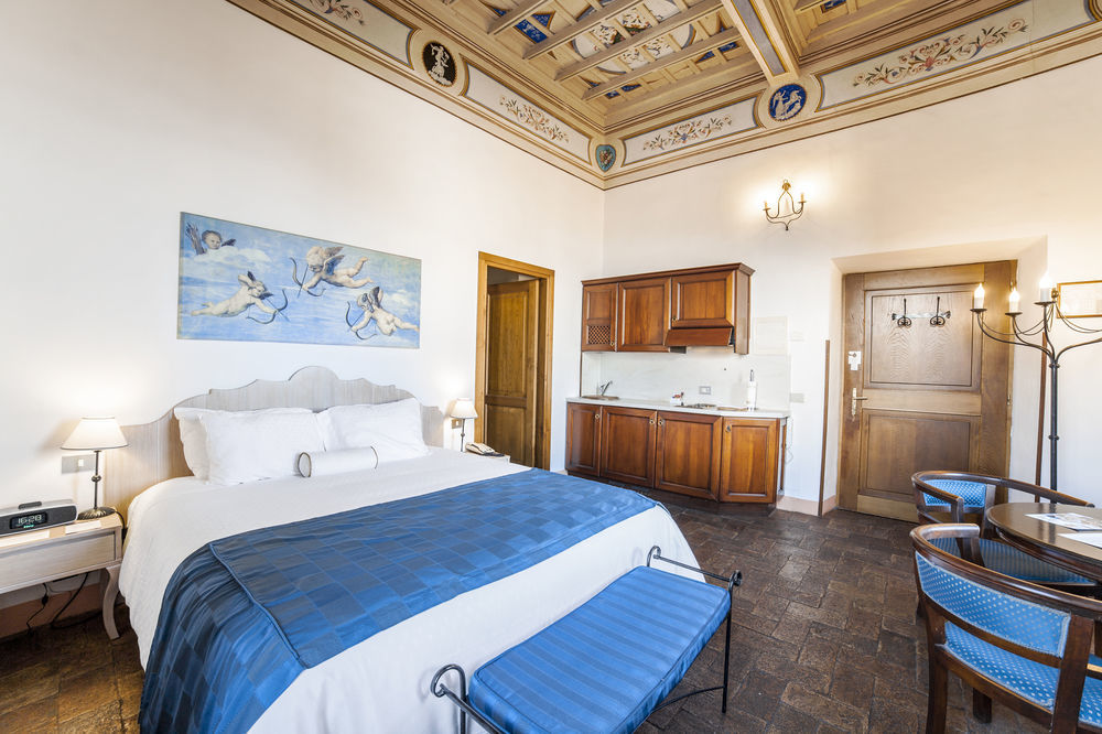 Palazzo Catalani Resort Soriano nel Cimino Luaran gambar