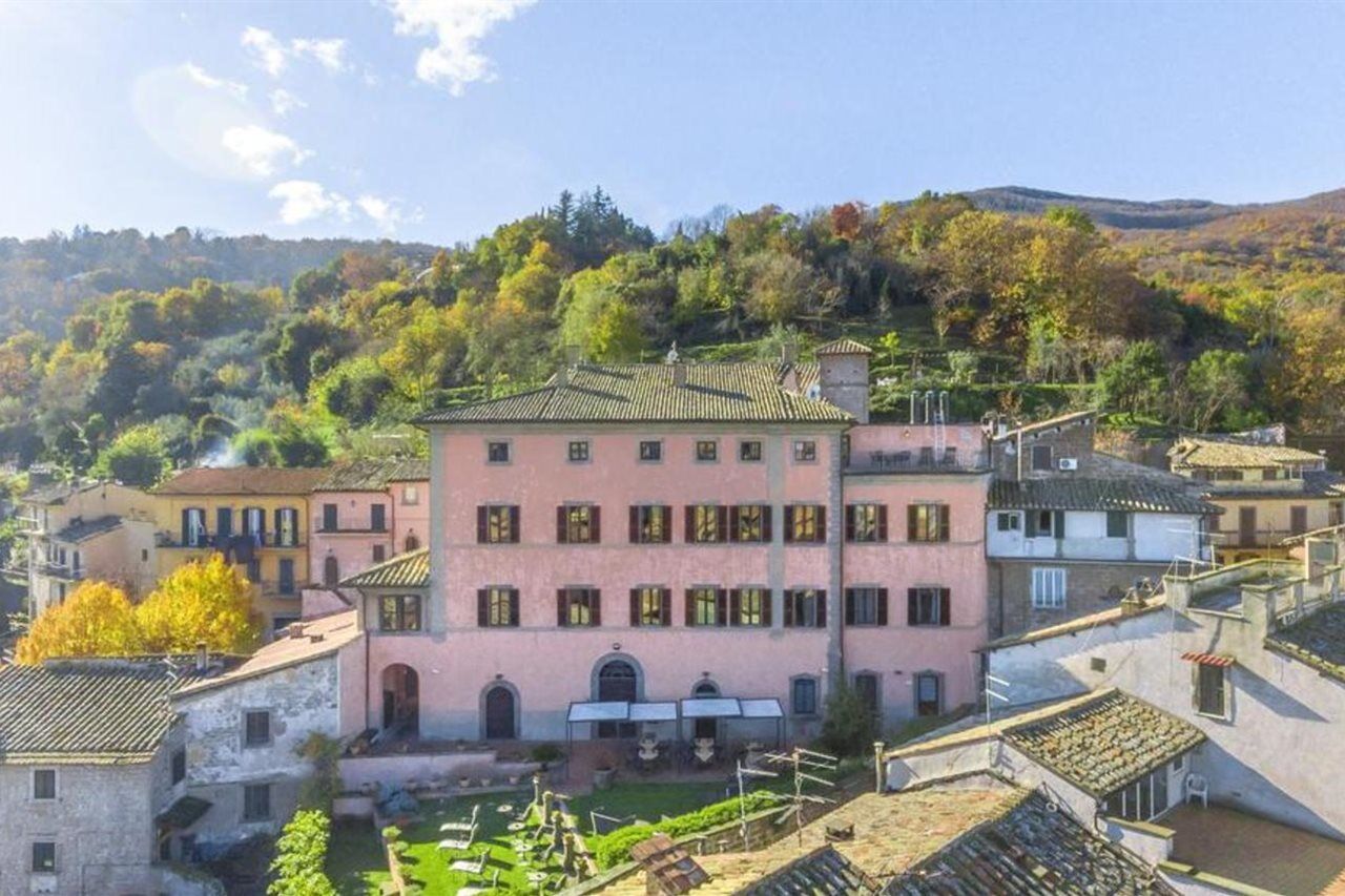 Palazzo Catalani Resort Soriano nel Cimino Luaran gambar